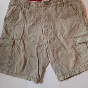 Dockers Men's Tan Cargo Shorts